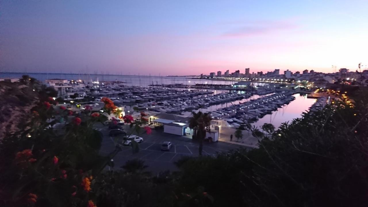 Guesthouse en Coveta fumà- El Campello Esterno foto